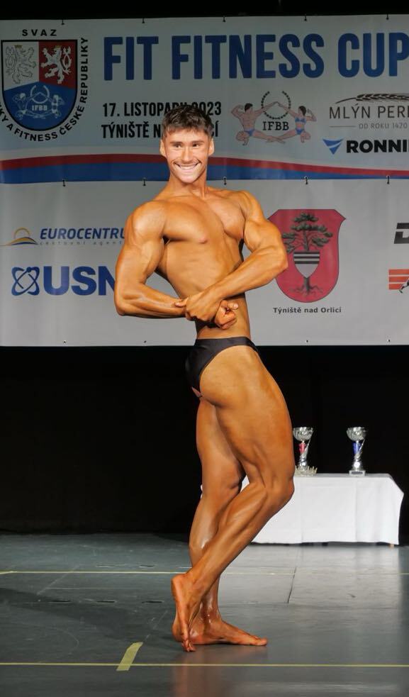 Trénink kulturistiky a tvarování postavy v Trutnově